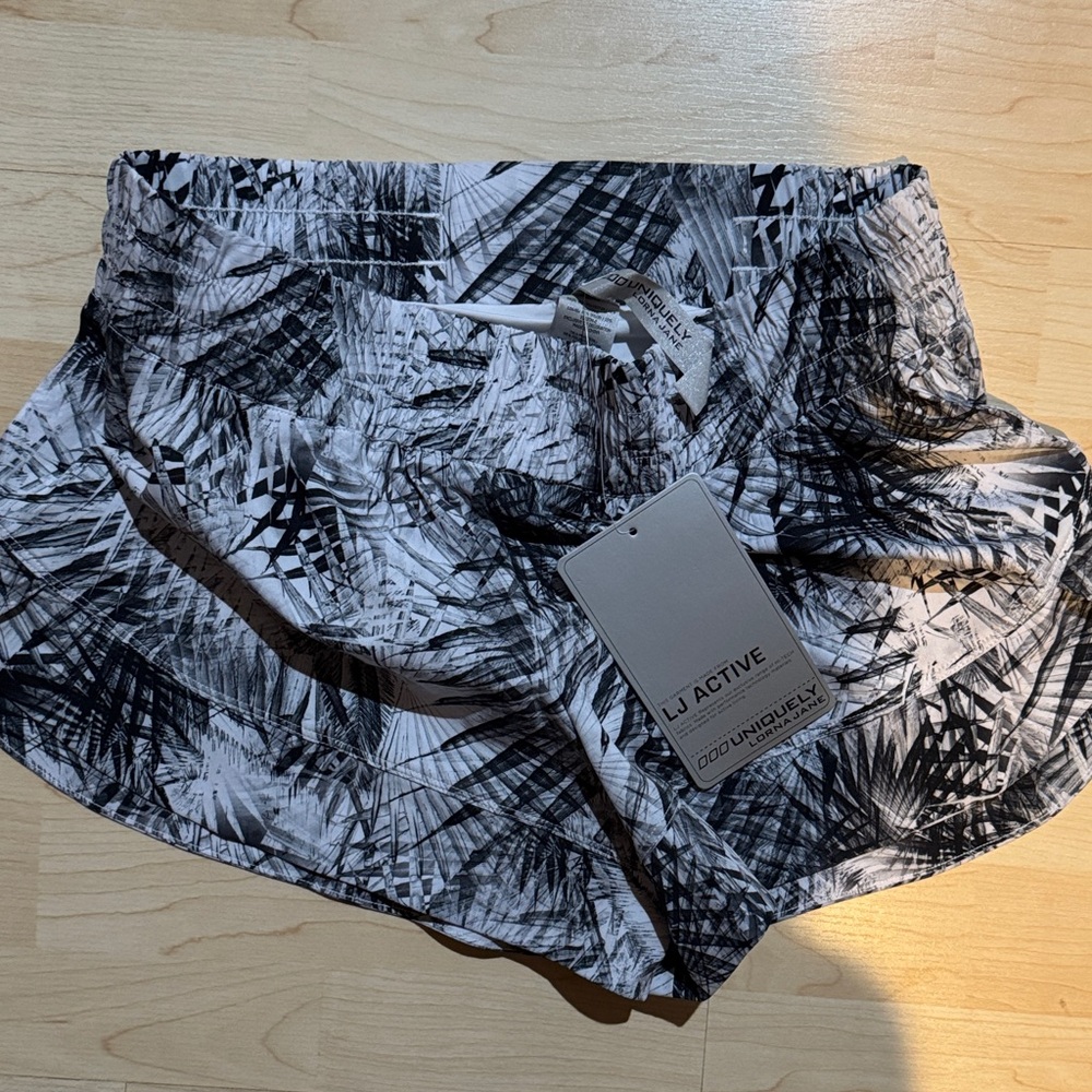 LA Active Monochrome Patterned Shorts
